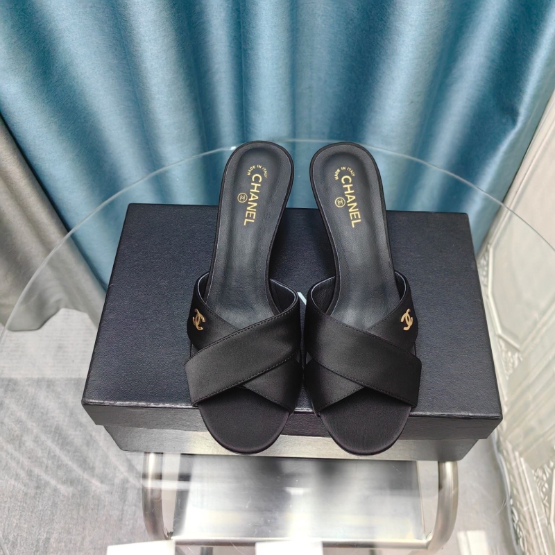 Ch*el slippers